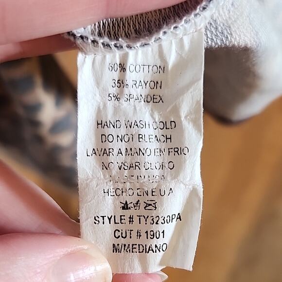 CES FEMME Beige and Leopard Print Long Sleeve Top, Size Medium - Picture 10 of 10